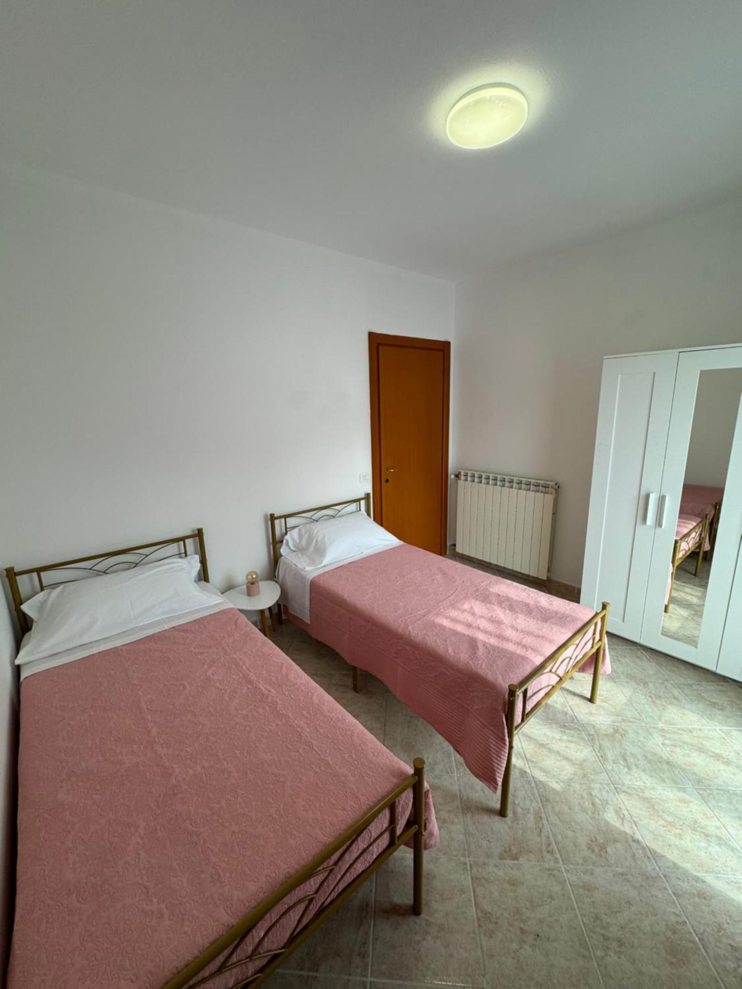 Serravalle Shop&Stay Serravalle Scrivia Exterior photo